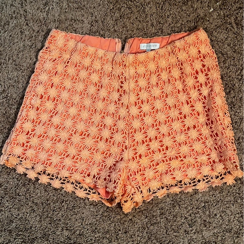 Francesca’s women’s size medium peach lace shorts